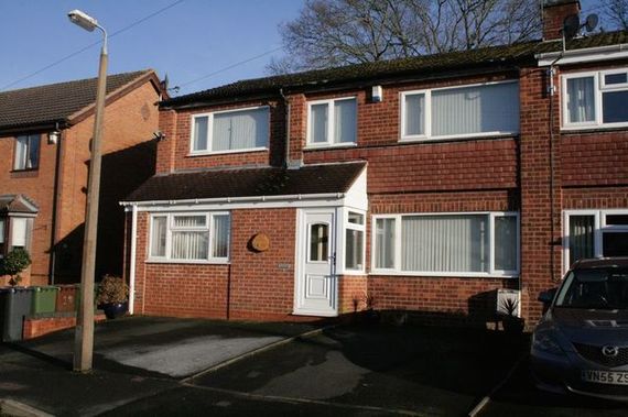 4 bedroom Terraced f...